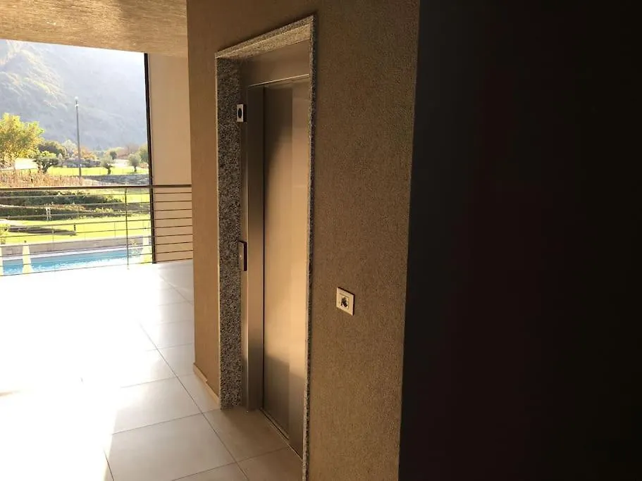 Casa Roxy Apartment Colico Italy