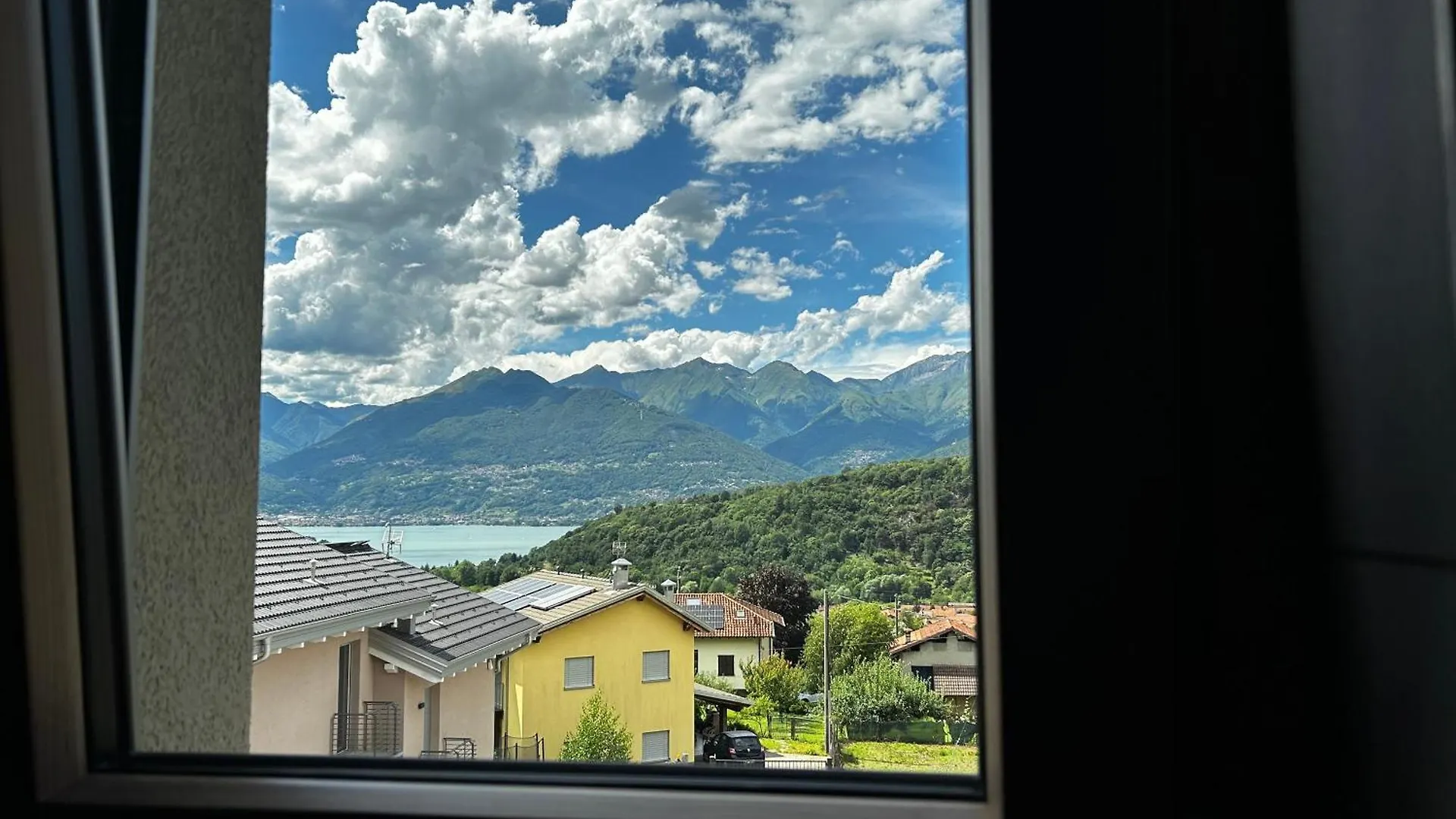 Apartament Casa Roxy Colico